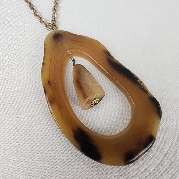 Vintage Brown & Gold Pendant Chain Necklace - Picture 3 of 7